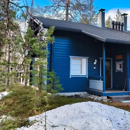 Parimoekki Kaarni - 1km Yllaeksen Rinteisiin シャレー Ylläsjärvi