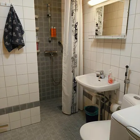 Parimoekki Kaarni - 1km Yllaeksen Rinteisiin Domek alpejski